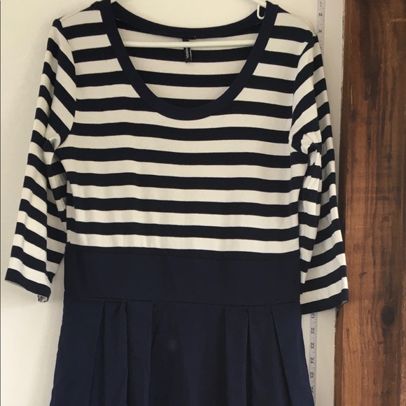 Navy striped dress - Picture 1 of 4